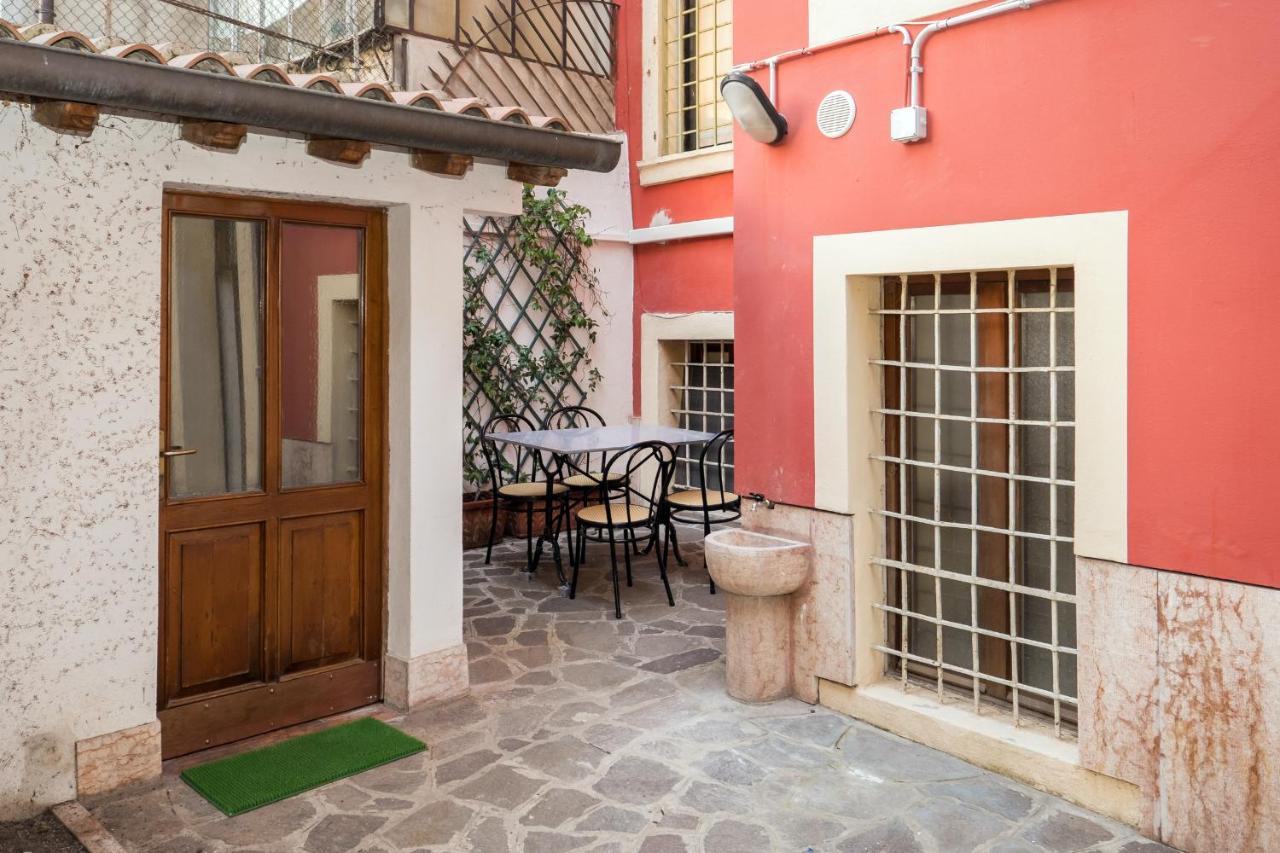 Apartament Flats4Rent Casa Di Tea Werona Zewnętrze zdjęcie